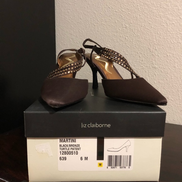 Liz Claiborne.  Size 6. Brown satin heels - Picture 2 of 7